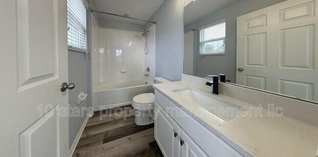 Building Photo - 7031 White Treetop Pl