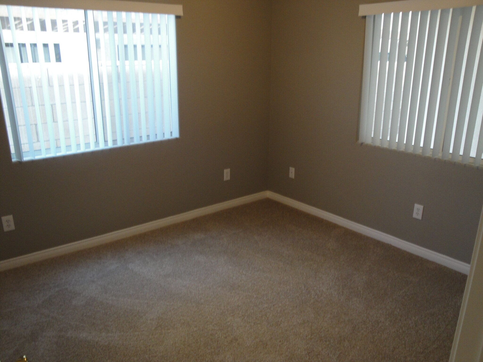 Building Photo - 28160 Landau Blvd