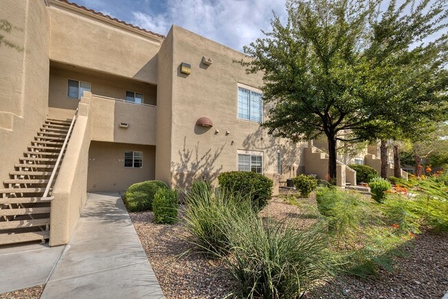 Building Photo - Gated First Floow Summerlin Condo - 2 Bedrooms 2 Bath