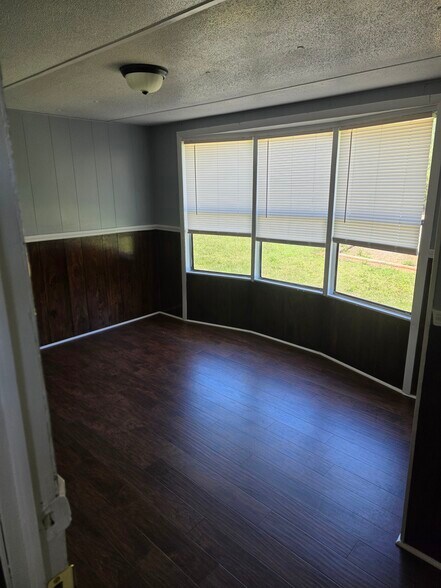 Building Photo - 2279 Fulton Trl