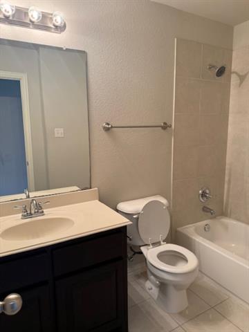 Building Photo - 4119 Nia Dr