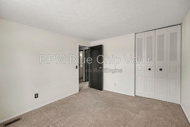 Building Photo - 11674 Greenhaven Ct