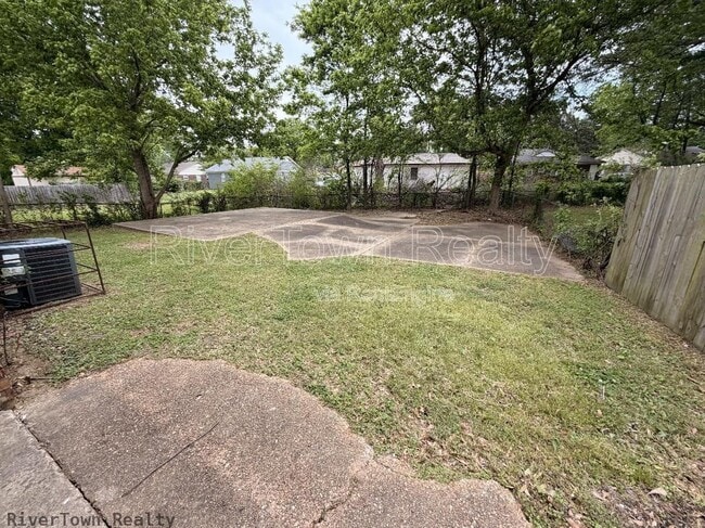 Building Photo - 4850 Applestone St