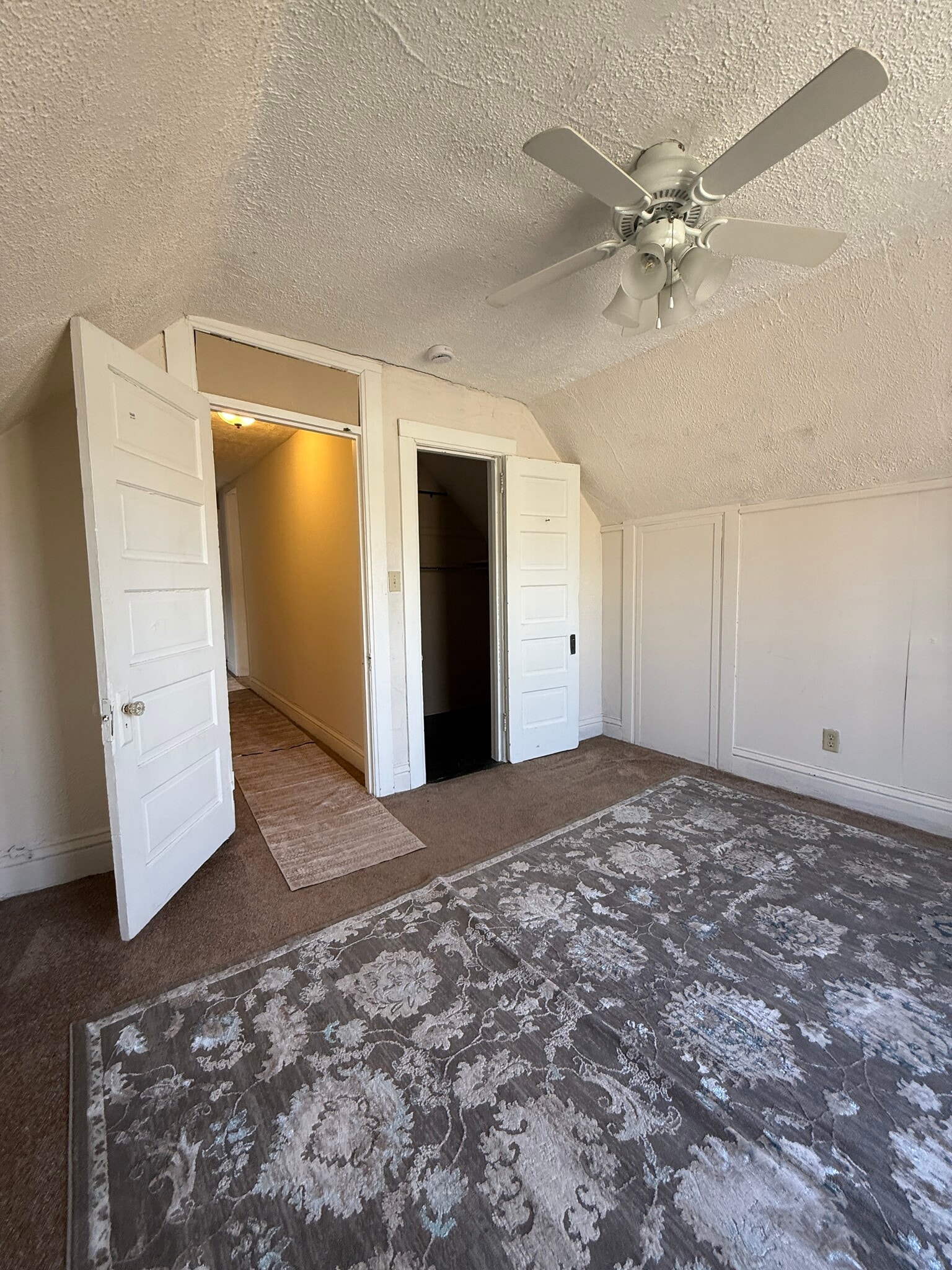 Building Photo - 114 S Blair St