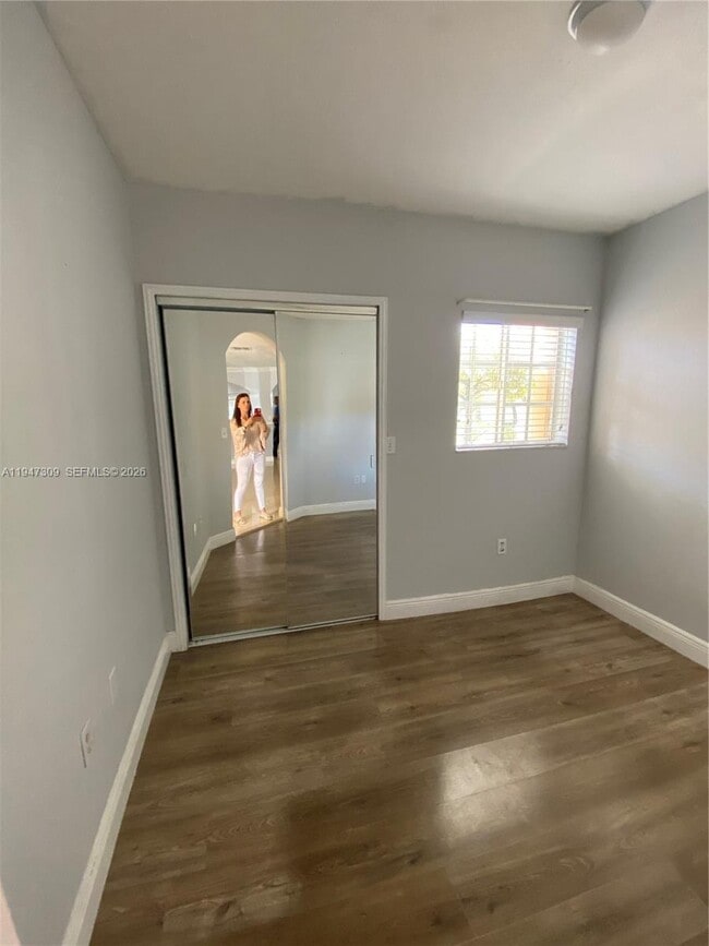 Building Photo - 3503 W 76th St