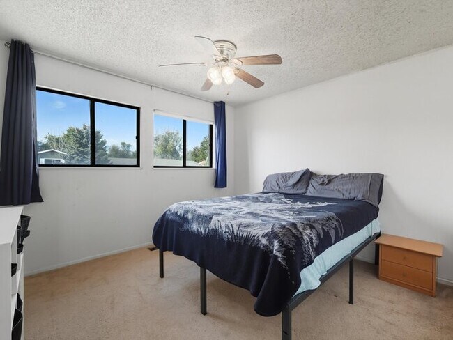 Building Photo - 6735 Goldfield Dr