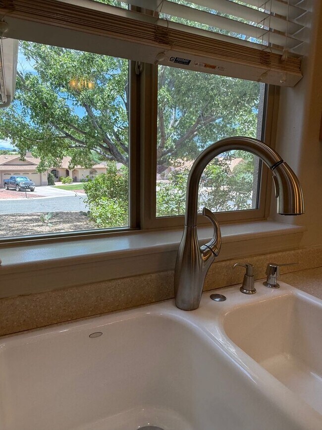 Building Photo - 7378 E Mingus Trail