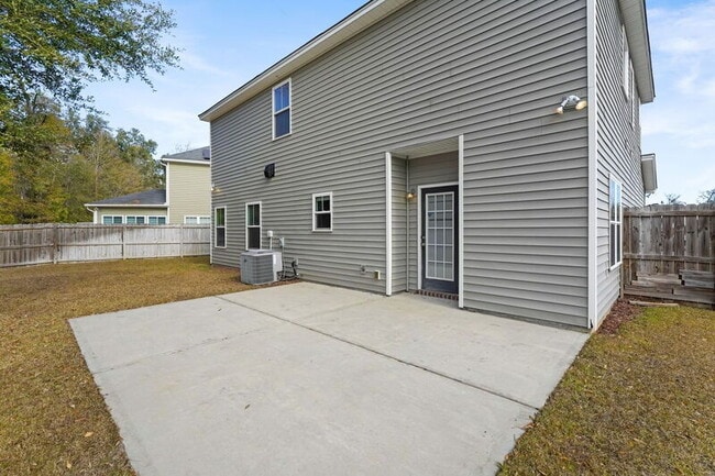 Building Photo - 137 Spoonbill Cir