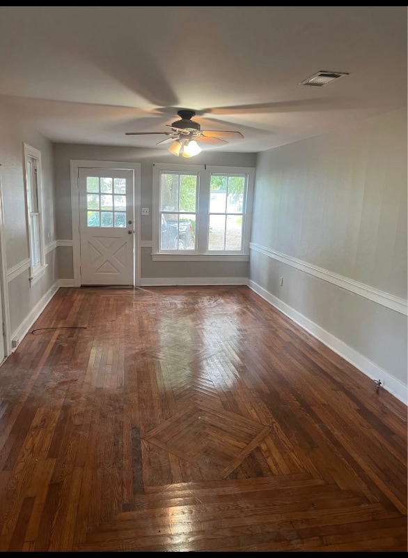 Building Photo - 5519 Lavey Ln