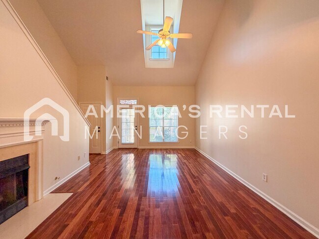 Building Photo - 3505 Savannah Park Ln