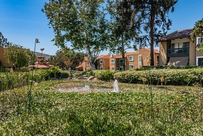 Building Photo - 17129 W Bernardo Dr