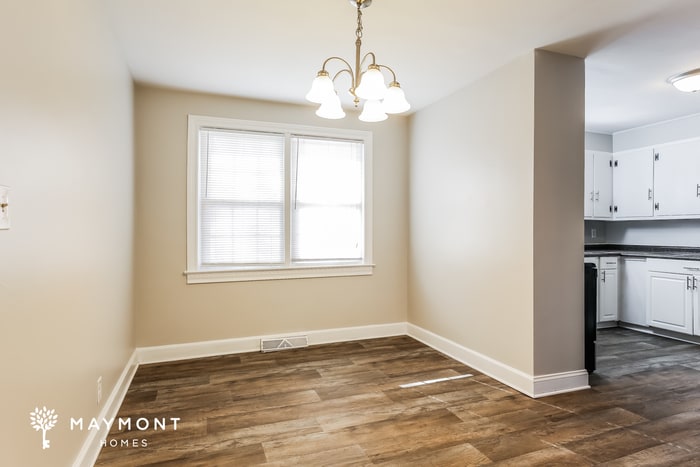 Building Photo - 224 S Wingate Rd