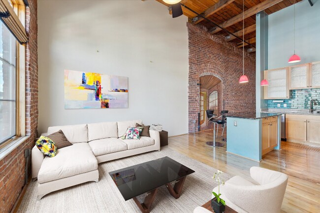 Building Photo - 2960 Inca St