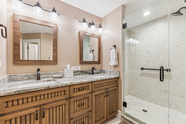 Building Photo - 176 Carrick Bend Ln