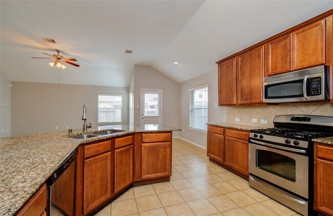Building Photo - 5003 Riverbridge Ct