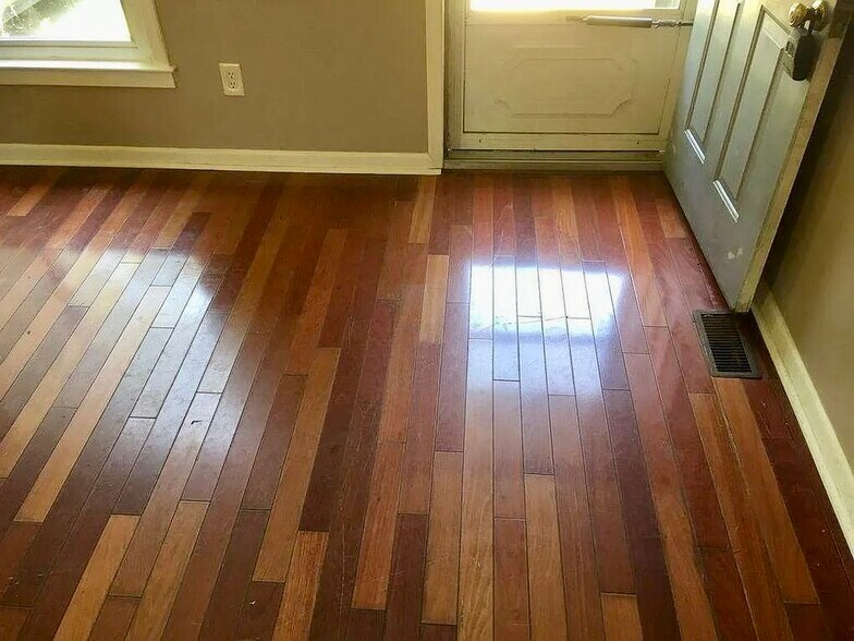 Building Photo - 6171 Wilkie St