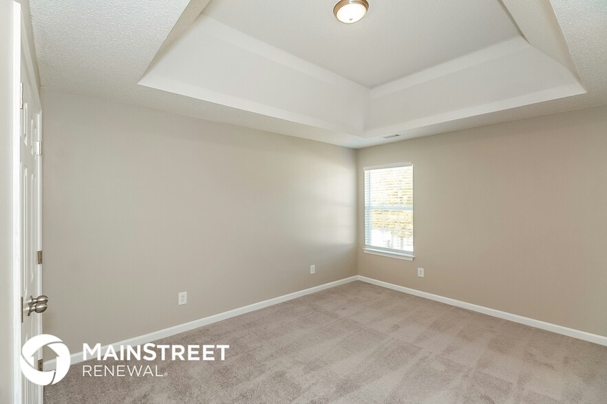 Building Photo - 4325 Holliday Rd