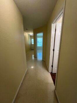 Building Photo - 9065 Pembroke Oak Grove Rd
