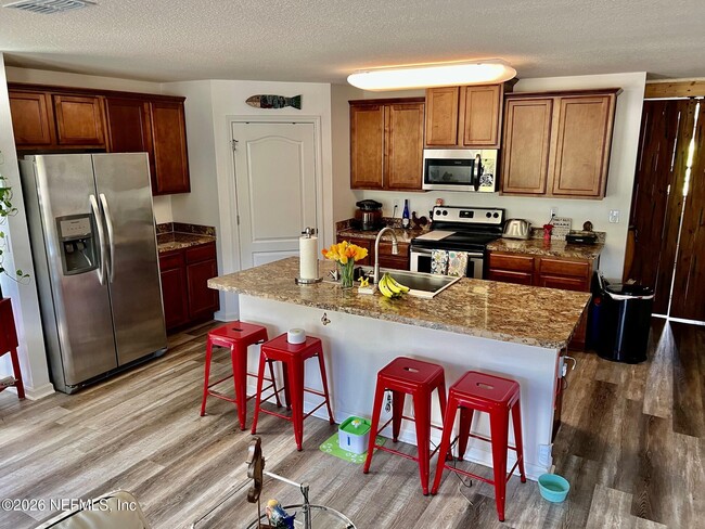 Building Photo - 166 Green Palm Ct