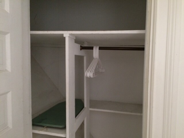 Building Photo - 100 Tremont Ave