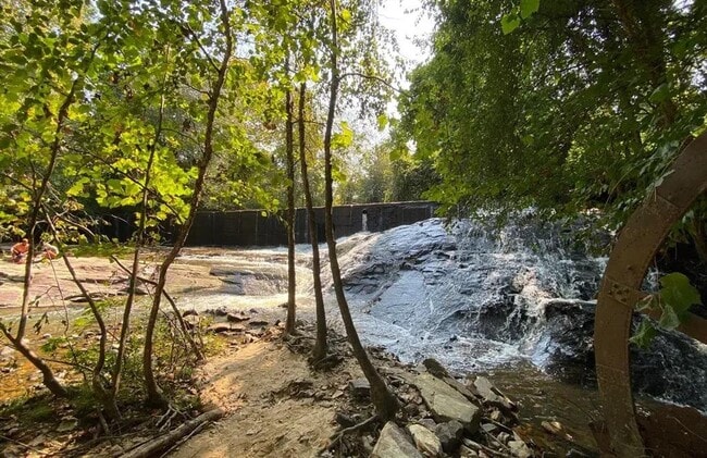 Building Photo - 4758 Pebble Trce