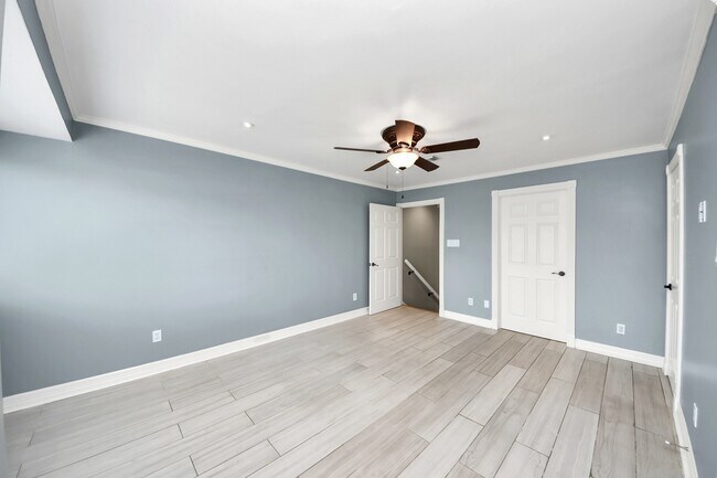 Building Photo - 3758 Tanglewilde St
