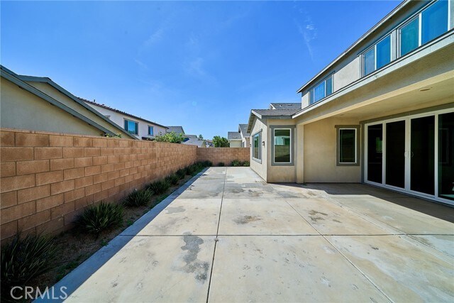 Building Photo - 2622 E Embry Ln