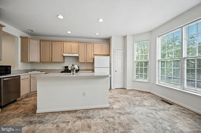 Building Photo - 6949 Banchory Ct