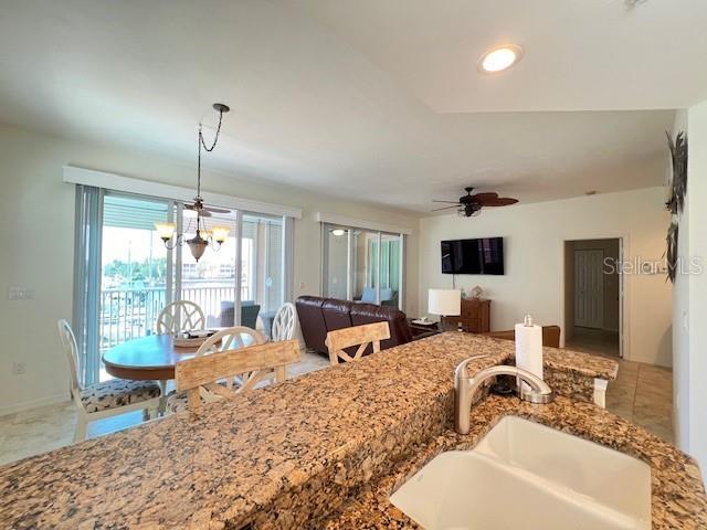 Building Photo - 2060 Matecumbe Key Rd