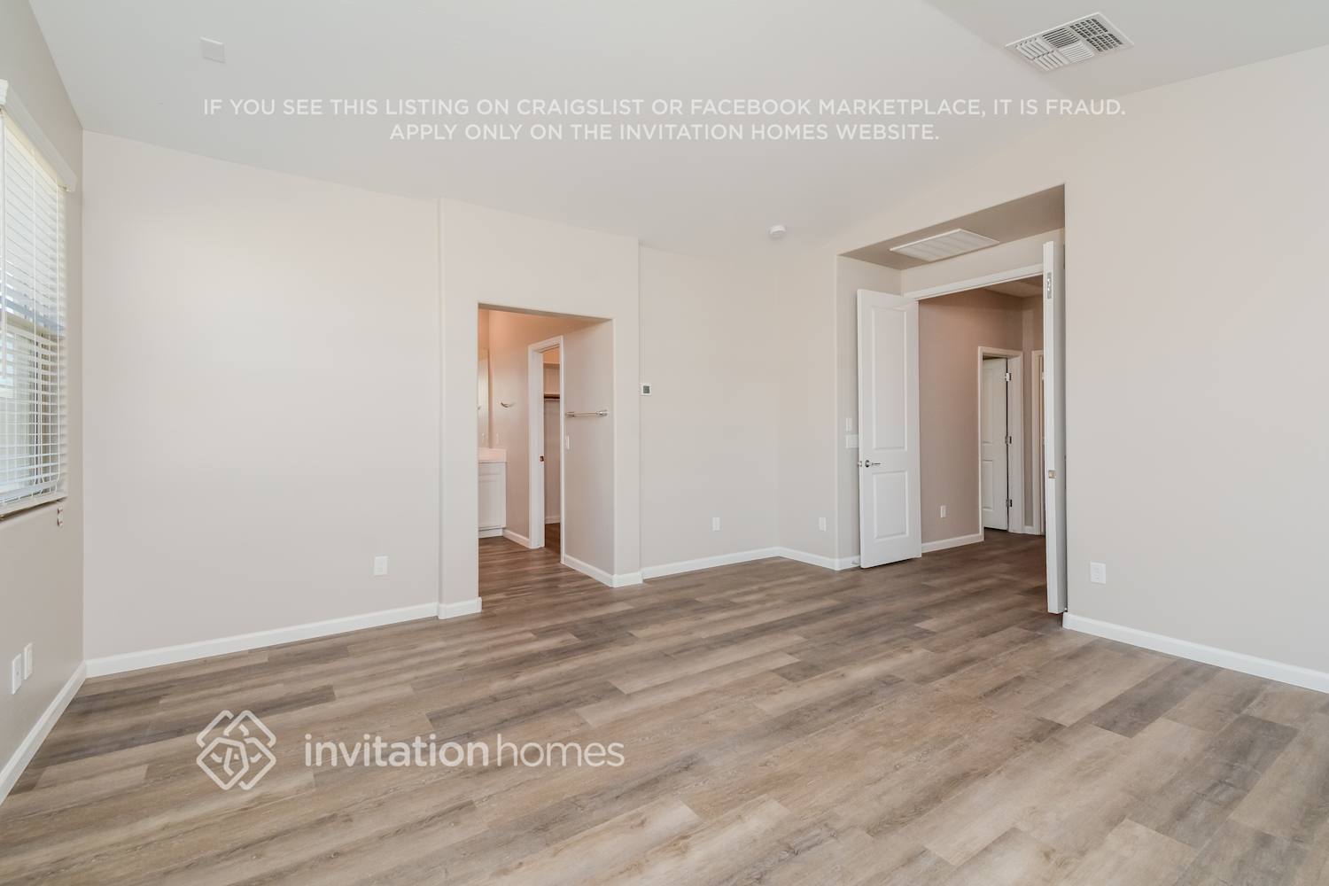 Building Photo - 12330 W Glenn Dr