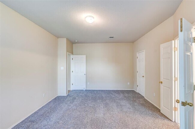 Building Photo - 11308 Los Comancheros Rd