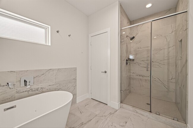 Building Photo - 5505 Robusto Pl