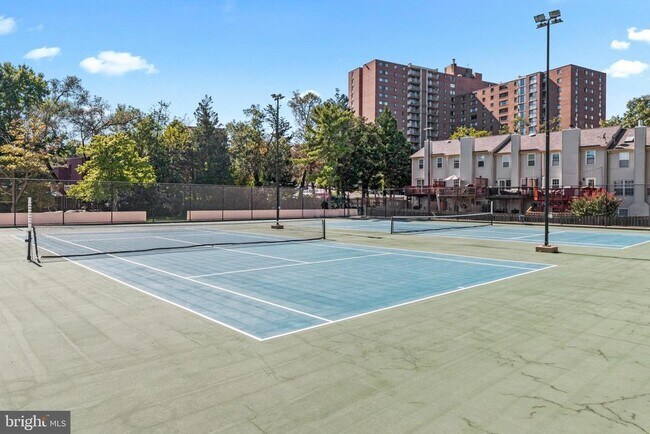 Building Photo - 5300 Holmes Run Pkwy