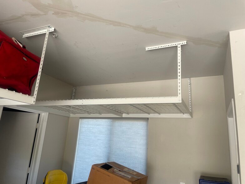 Building Photo - 32081 Anna Marie Ln