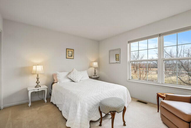 Building Photo - 2311 Hazeltime Dr