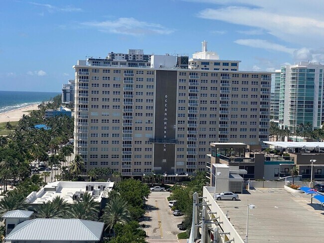 Building Photo - 133 N Pompano Beach Blvd