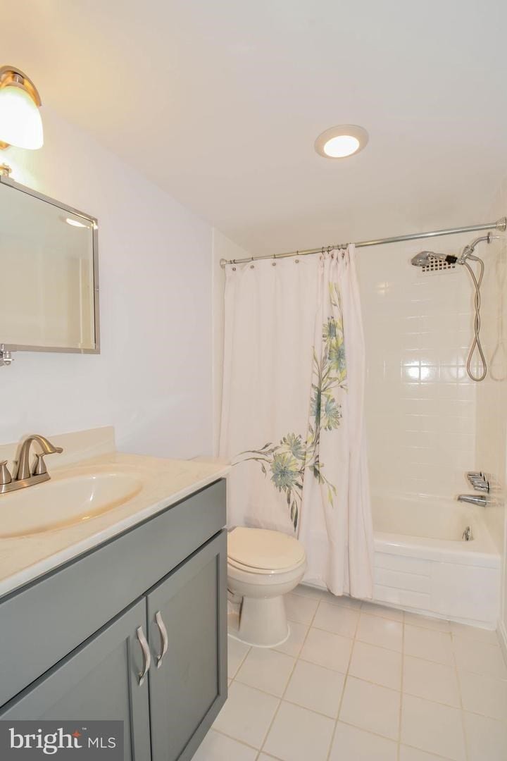 Building Photo - 1300 Army Navy Dr