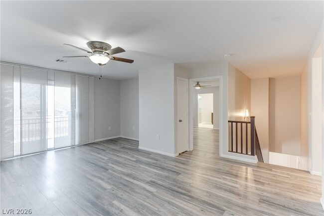 Building Photo - 860 Viento Del Montagna Ave