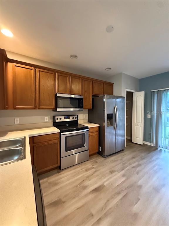 Building Photo - 12431 Foxmoor Peak Dr
