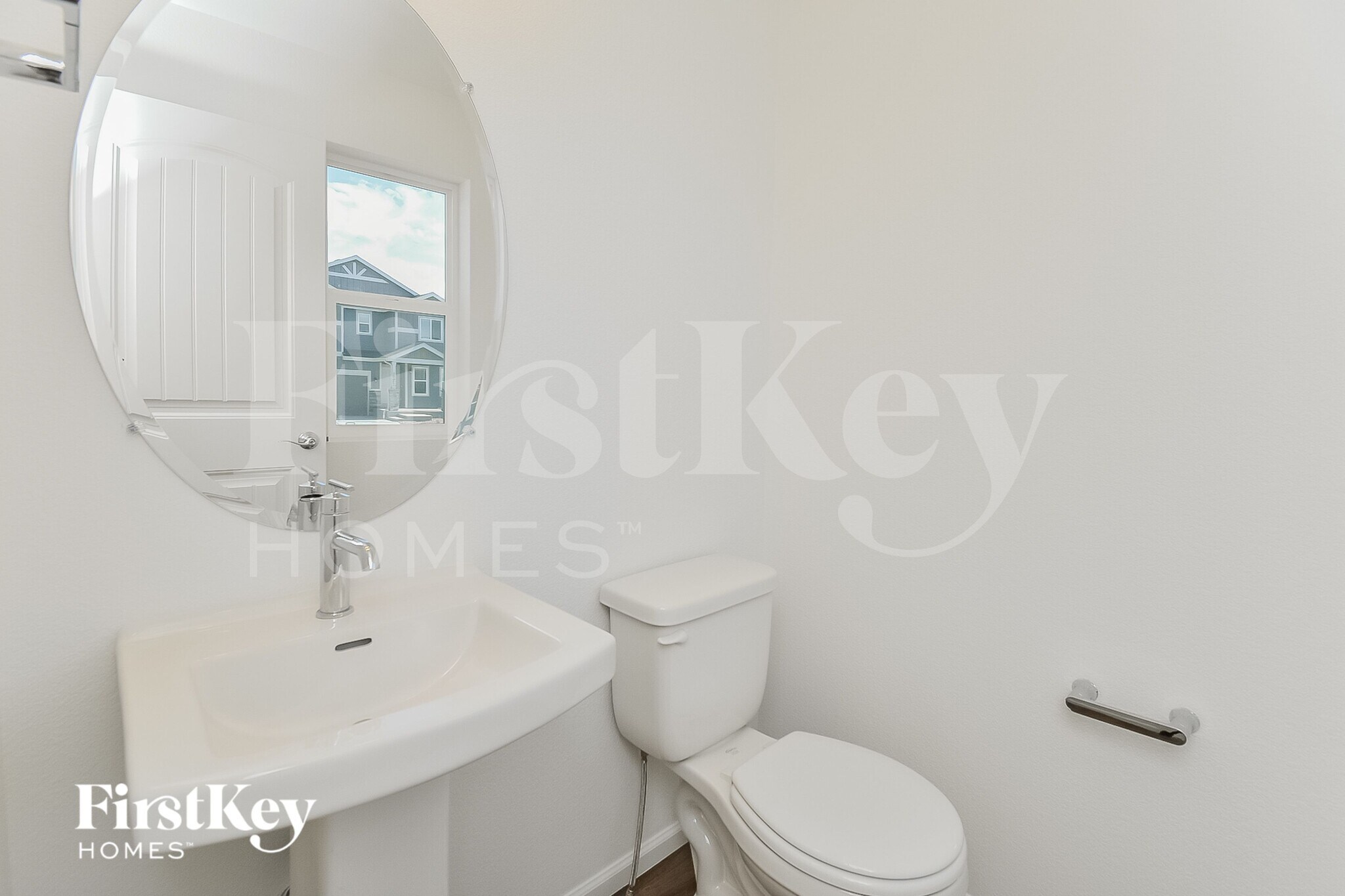 Building Photo - 10610 Luneth Dr