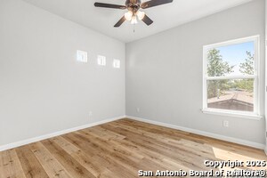 Building Photo - 507 Linden Ave