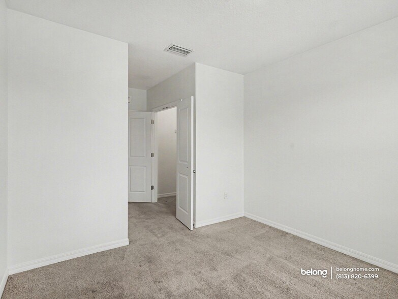 Building Photo - 136 Mangrove Shade Cir