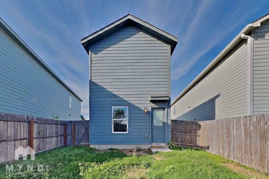 Building Photo - 4220 Thalweg Way
