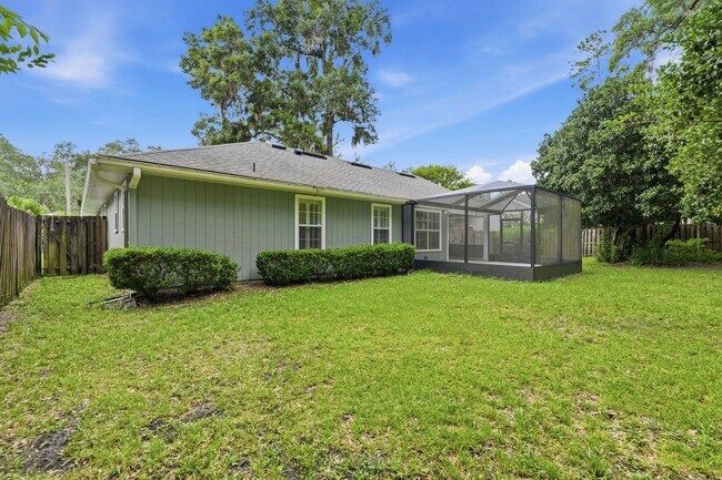 Building Photo - Upgraded 3 bedroom 2 bath home in Mentone