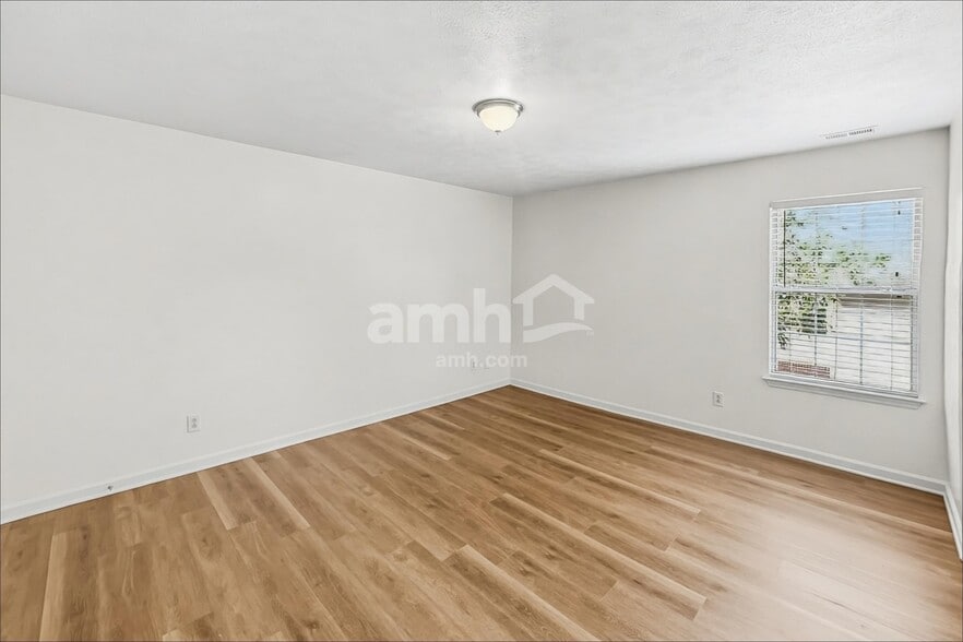 Building Photo - 4036 Bryce Rd