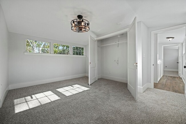 Building Photo - 17507 Wild Oak Dr