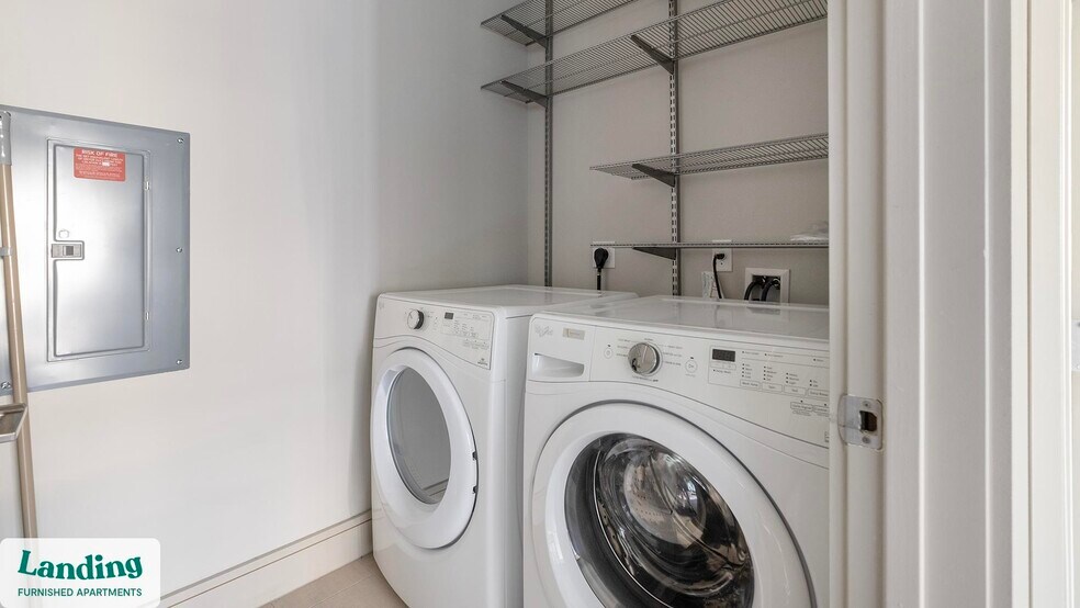 Building Photo - 1414 Wood Hollow Dr