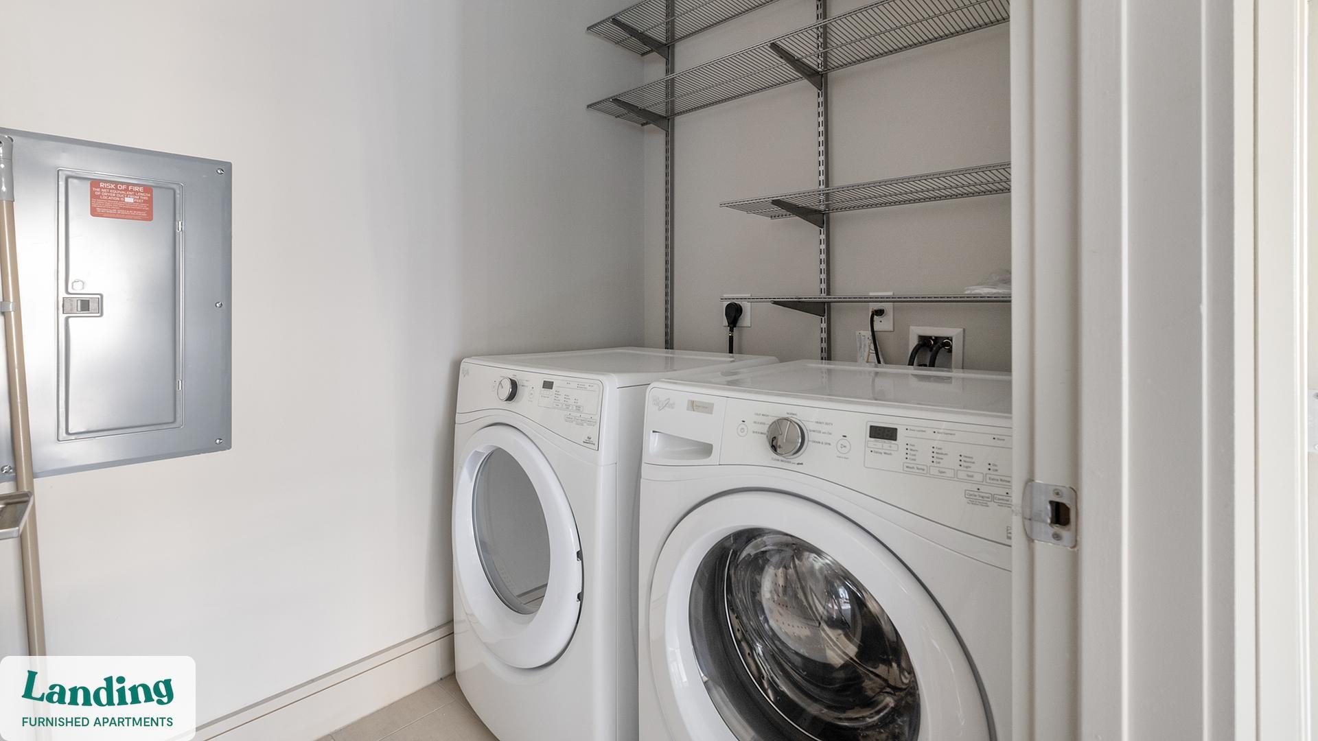 Building Photo - 1414 Wood Hollow Dr