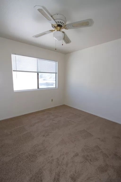 Building Photo - 3-Bedroom Tempe Condo with 2.5 bathrooms -...
