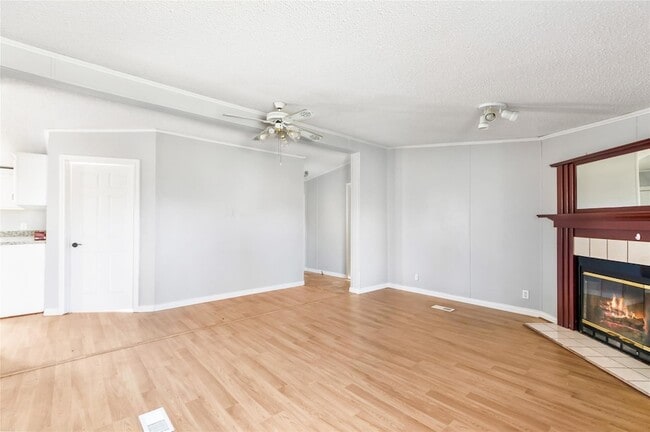 Building Photo - 297 Gettysburg Dr